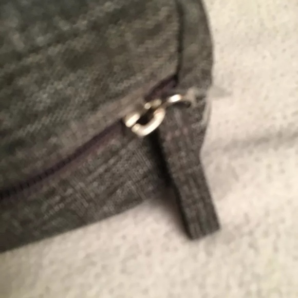 Bloomingdales Dopp / Travel / Toiletry Bag Tweed - Picture 3 of 5